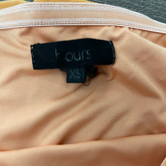 H:ours Tank - Picture 3 of 3